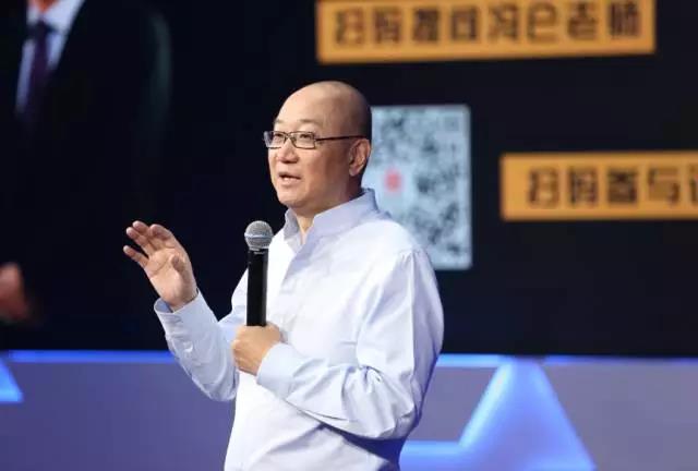馮侖